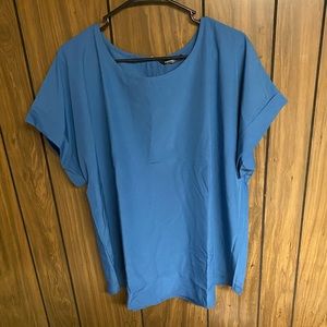 Blue Keyhole Back Blouse 4x BNWOT